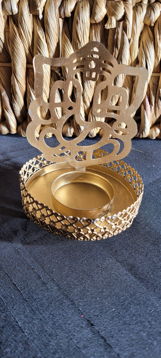 Metal ganesh ji te light