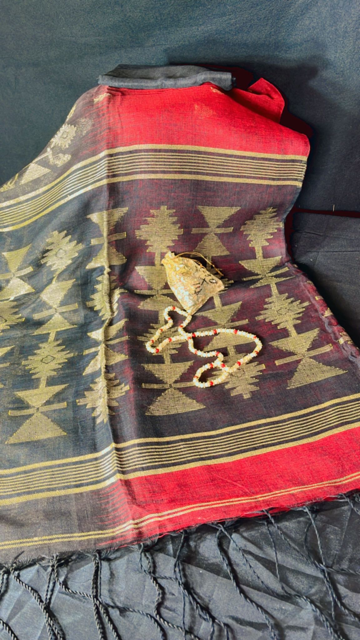 IKKAT LINEN JAMDANI SAREE