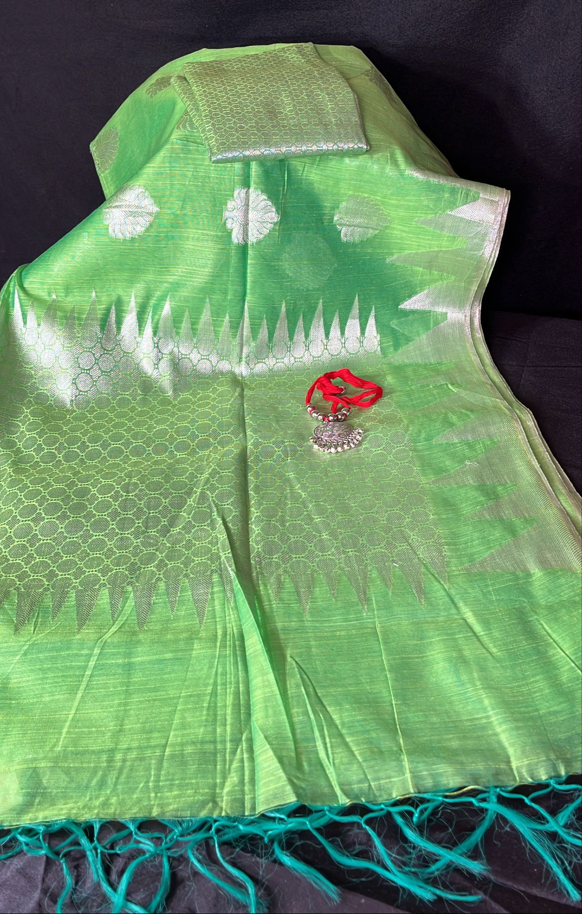 Tissue linen saree parrot green colour