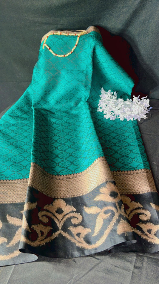 Kora muslin saree
