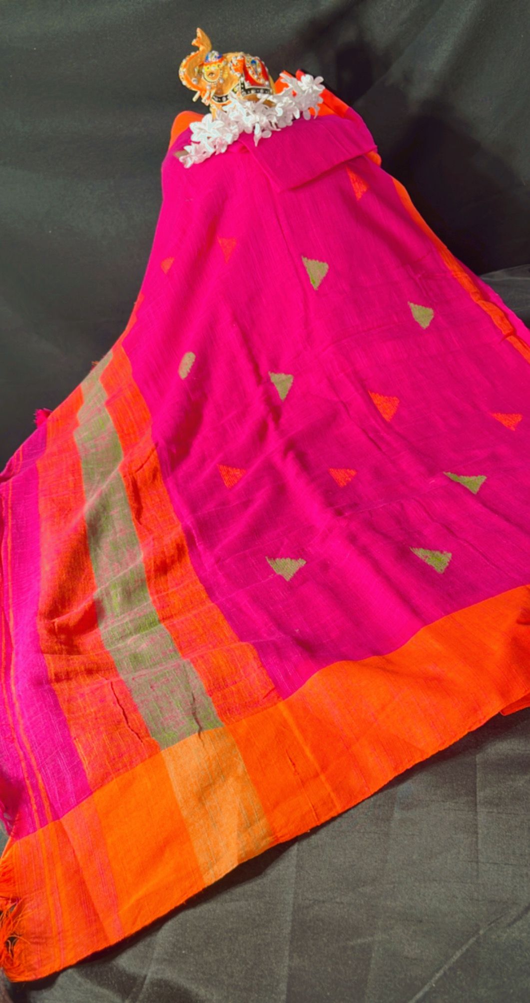 KHADI SAREE WITH TRIANGLE WEAVES