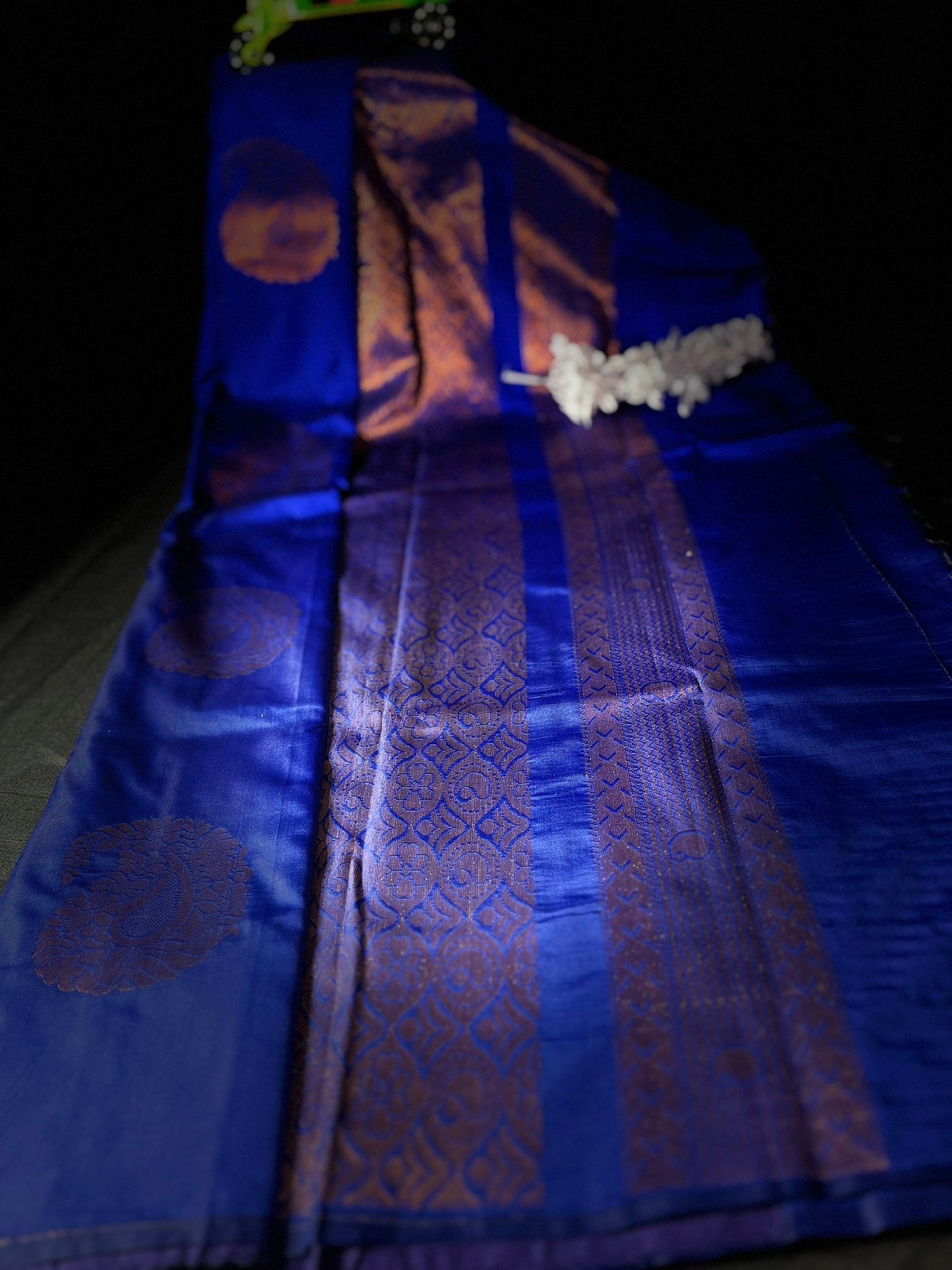Dual tone double wrap soft silk saree