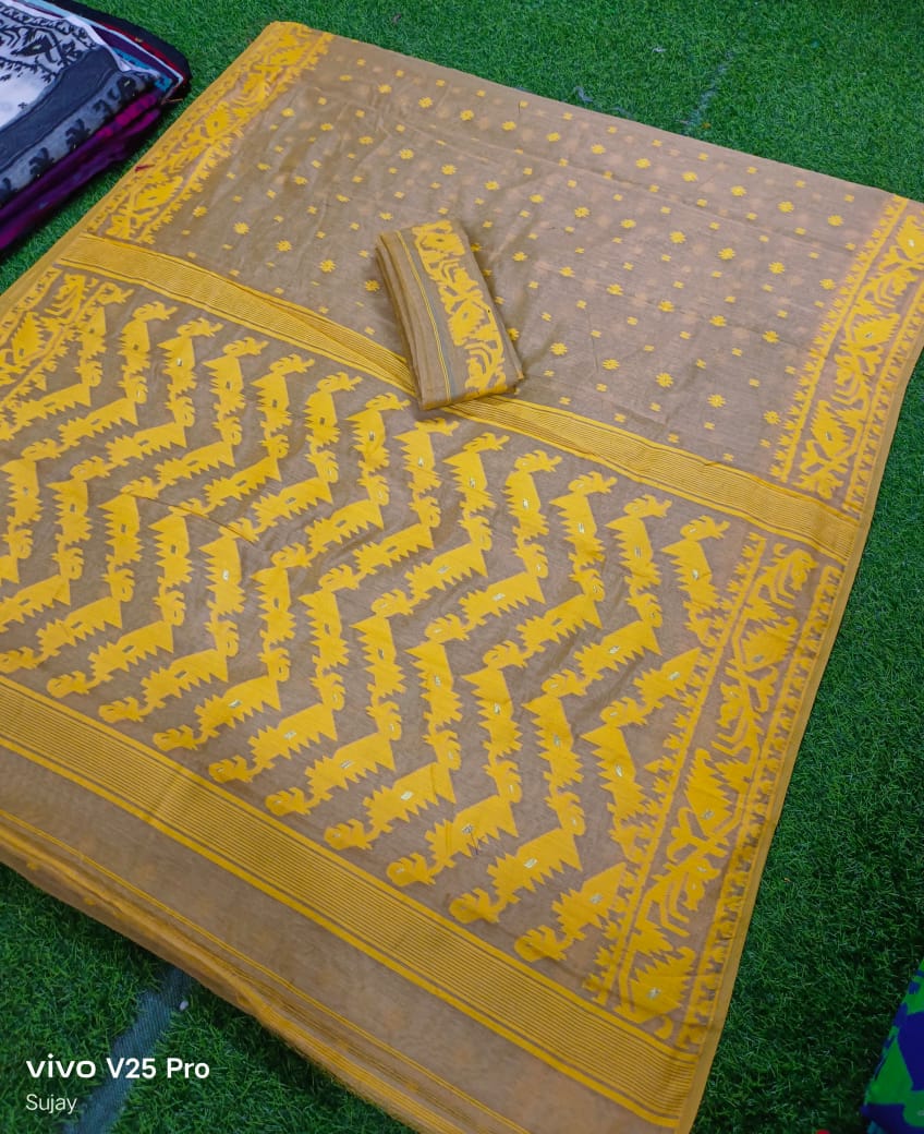 Dhakai Jamdani Saree