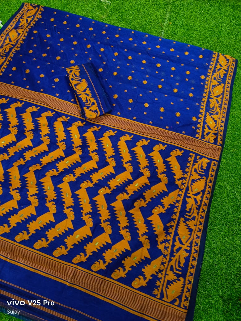 Dhakai Jamdani Saree