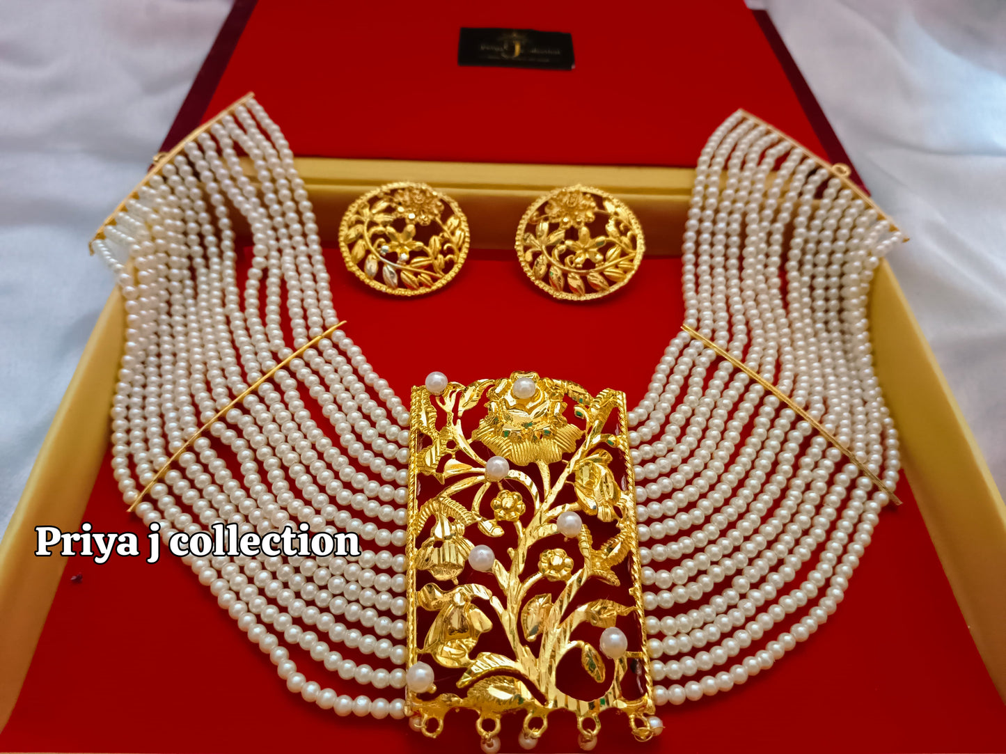 Chokar set high polish