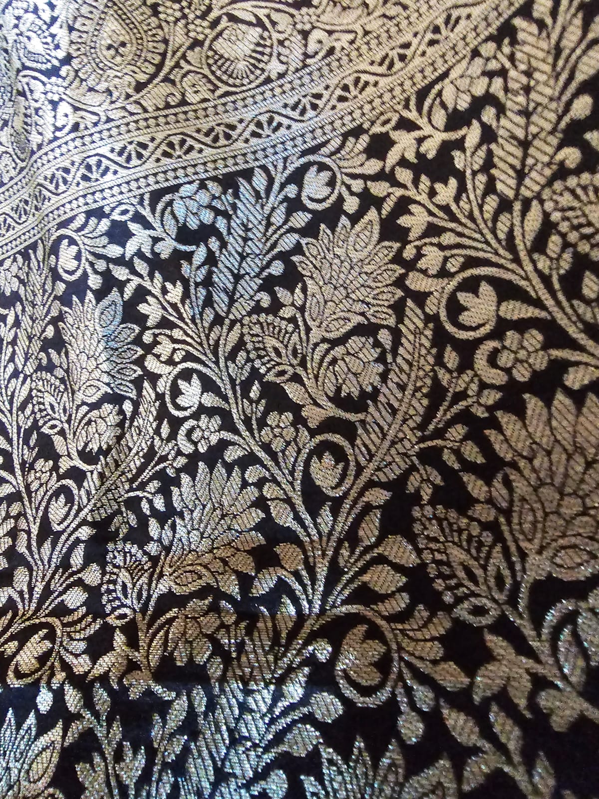 Tanchui benarasi saree