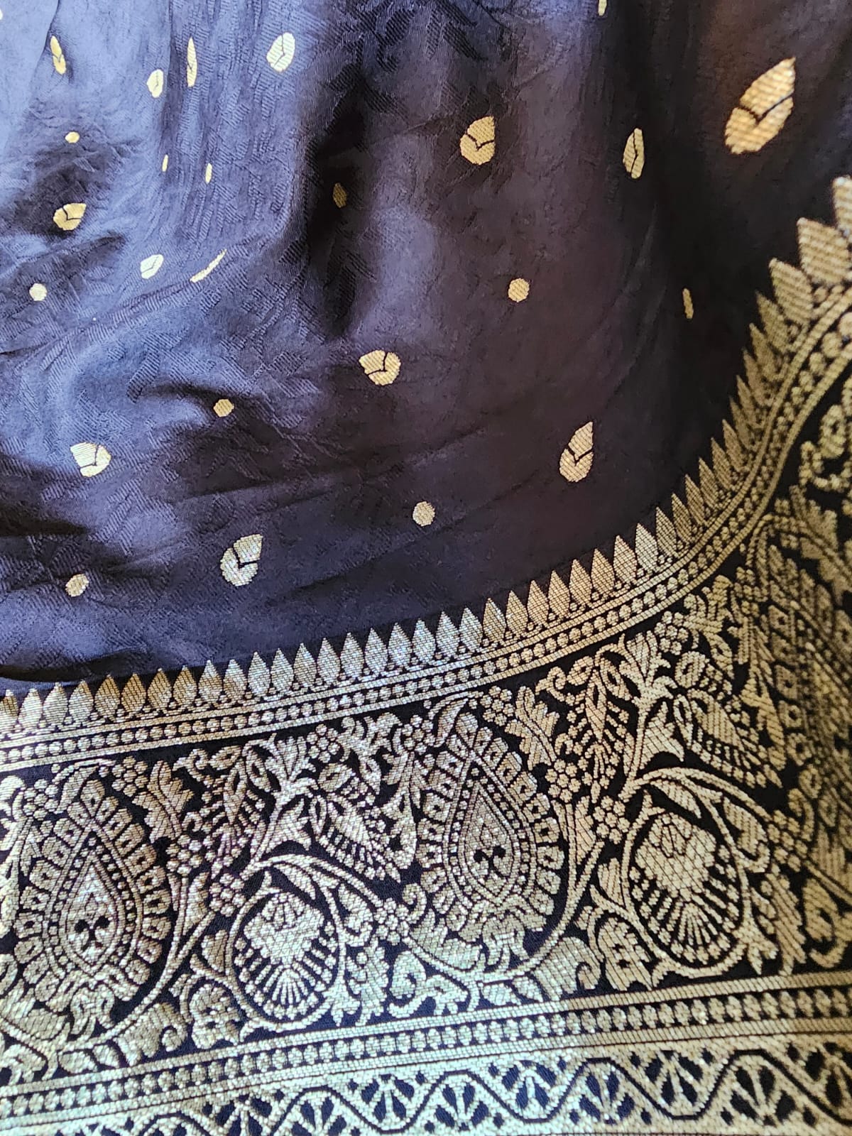 Tanchui benarasi saree