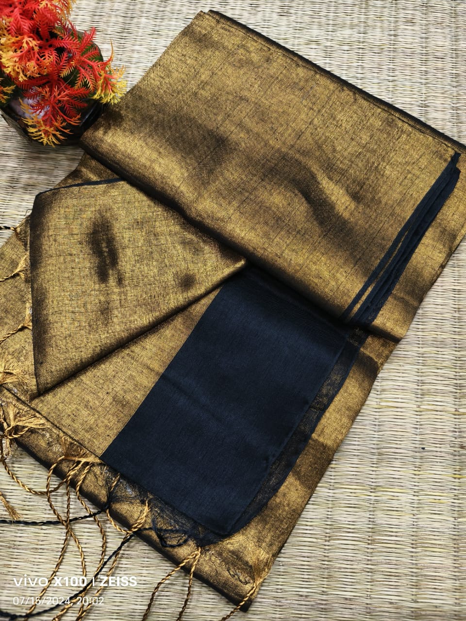 The copper Raga tissue saree