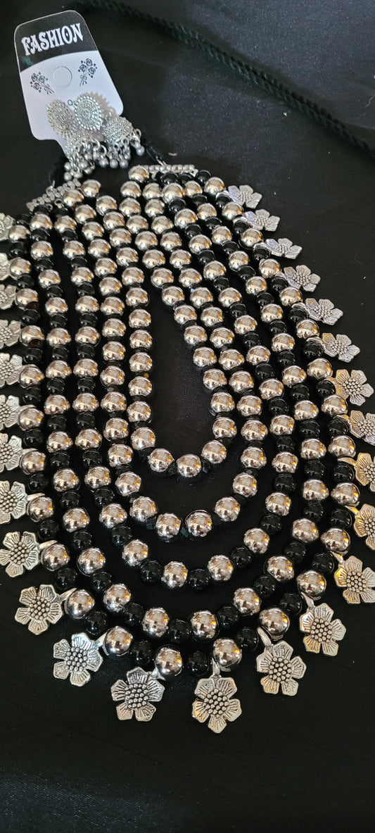 Black beads and oxidized beads set SALE