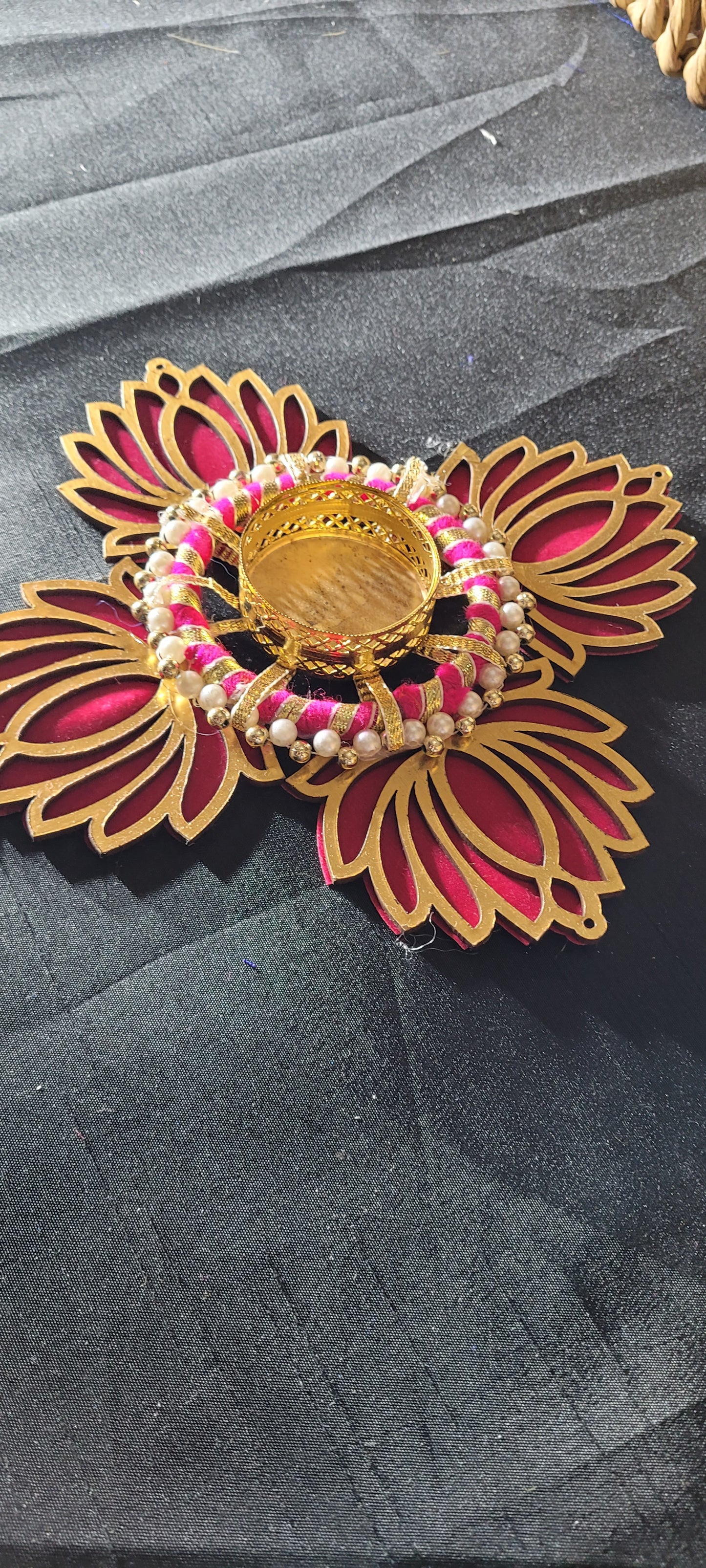 Lotus te light tray