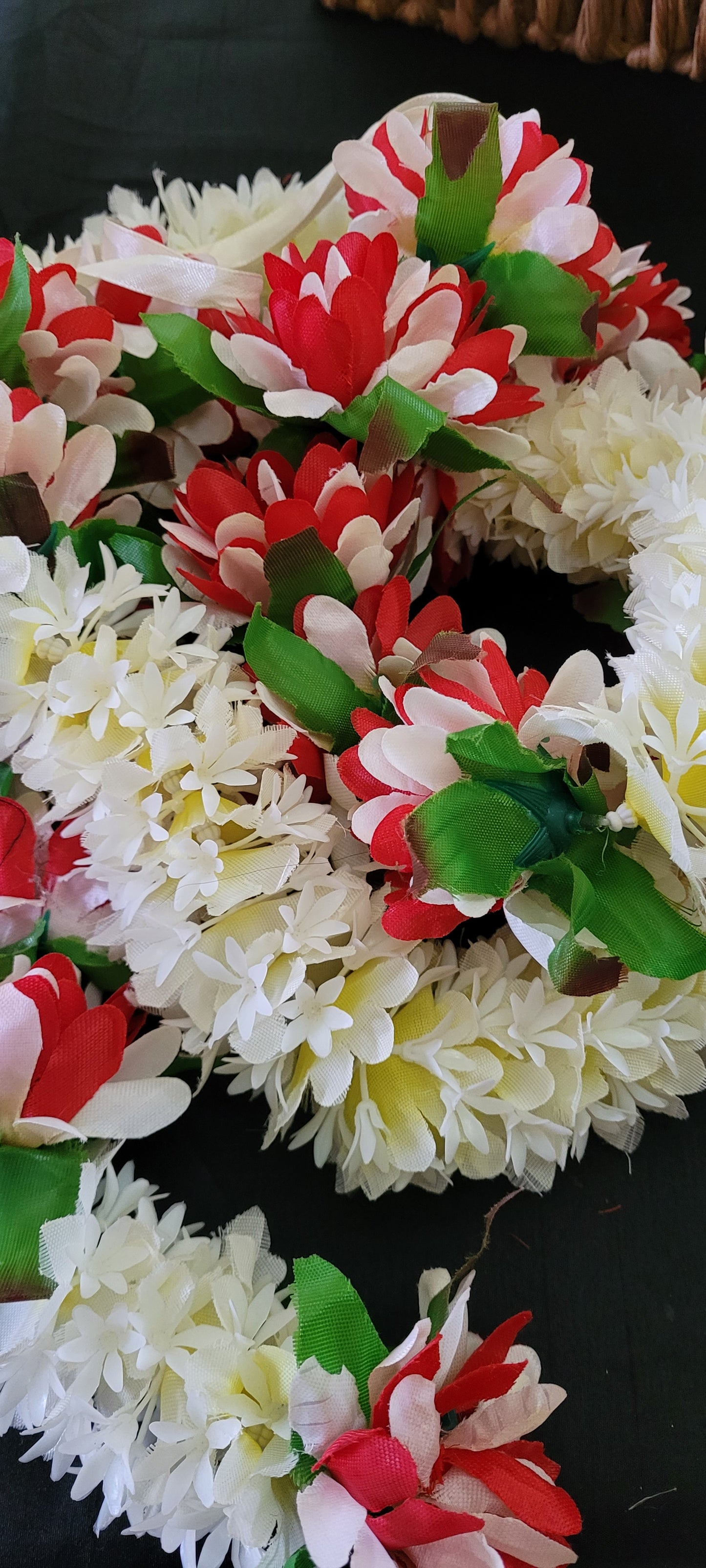 10 feet long flower strings