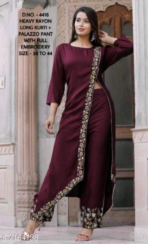Classy side line cut kurti and pant set