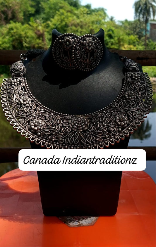 Beautiful oxidized set
