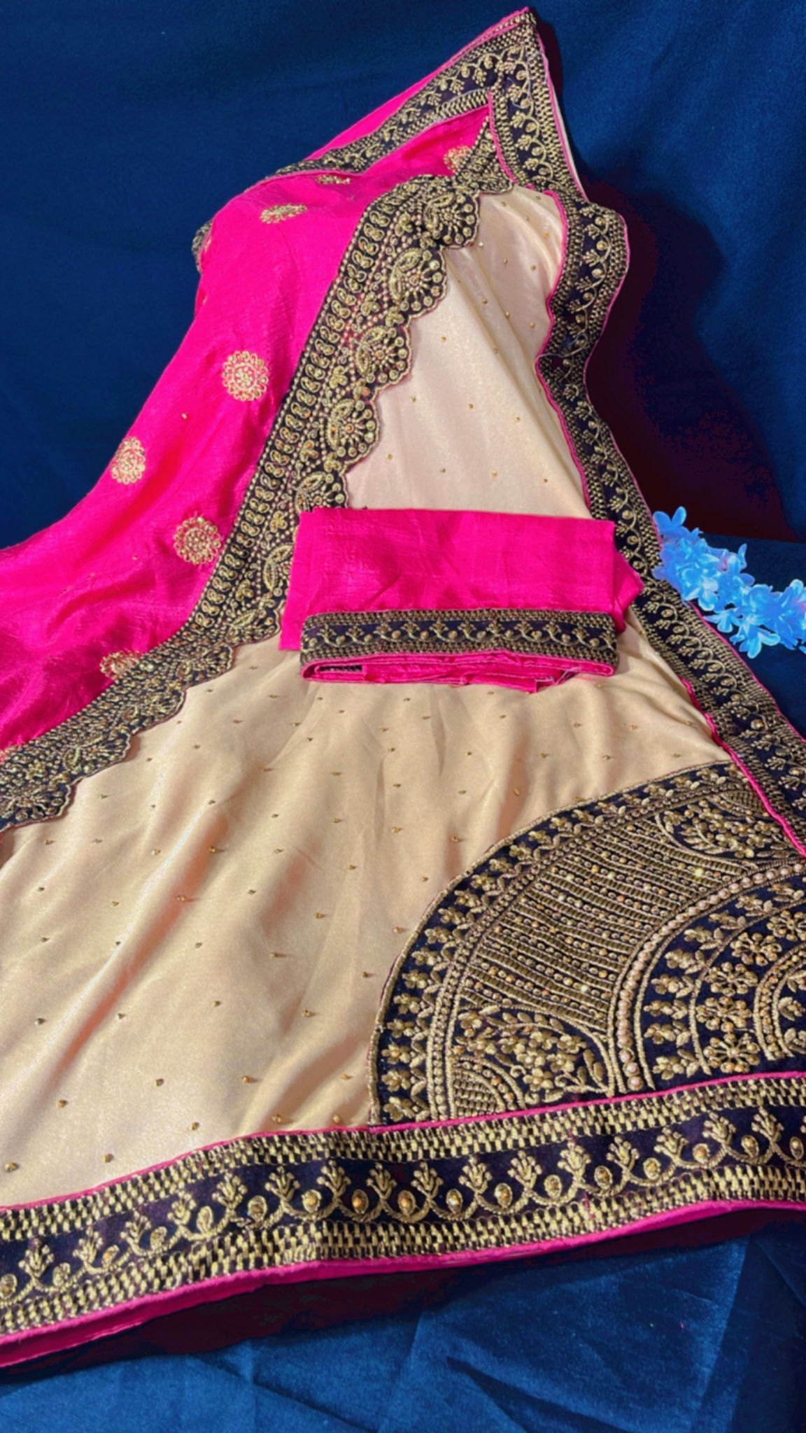 ZARDOUSI WORK ON DOLA SILK SAREE