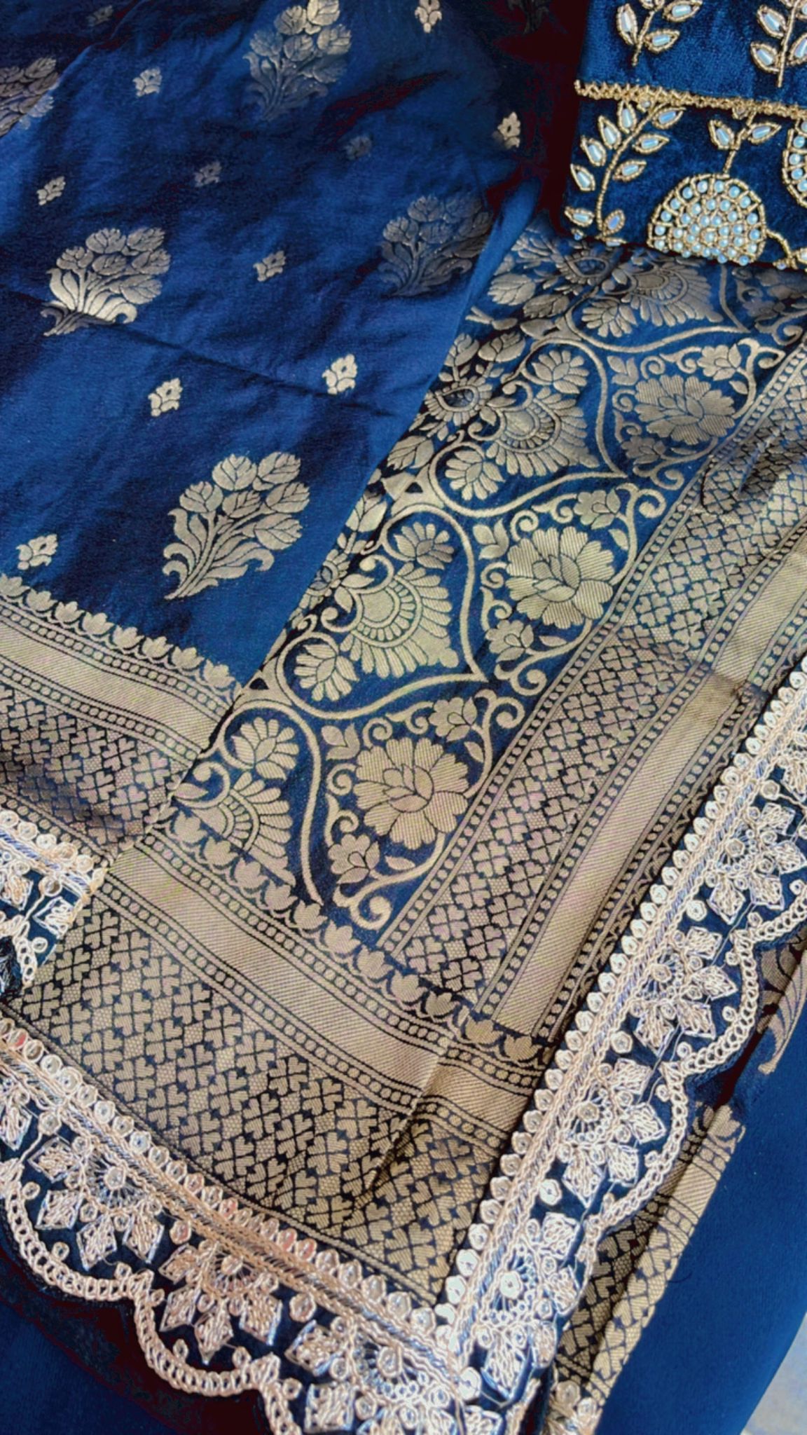 Benarshi khadi georgette saree