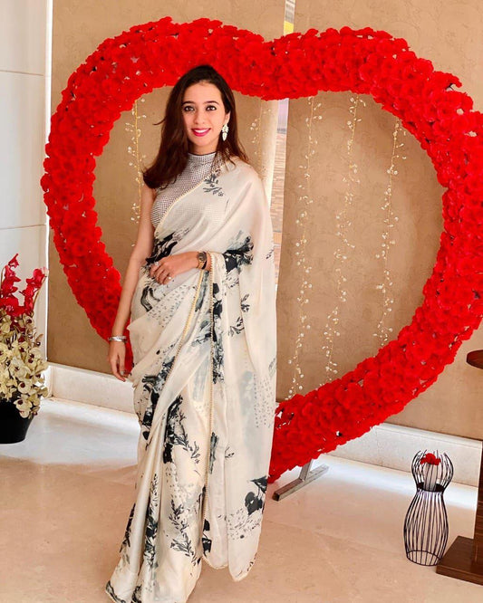 Georgette saree with pearl lace border