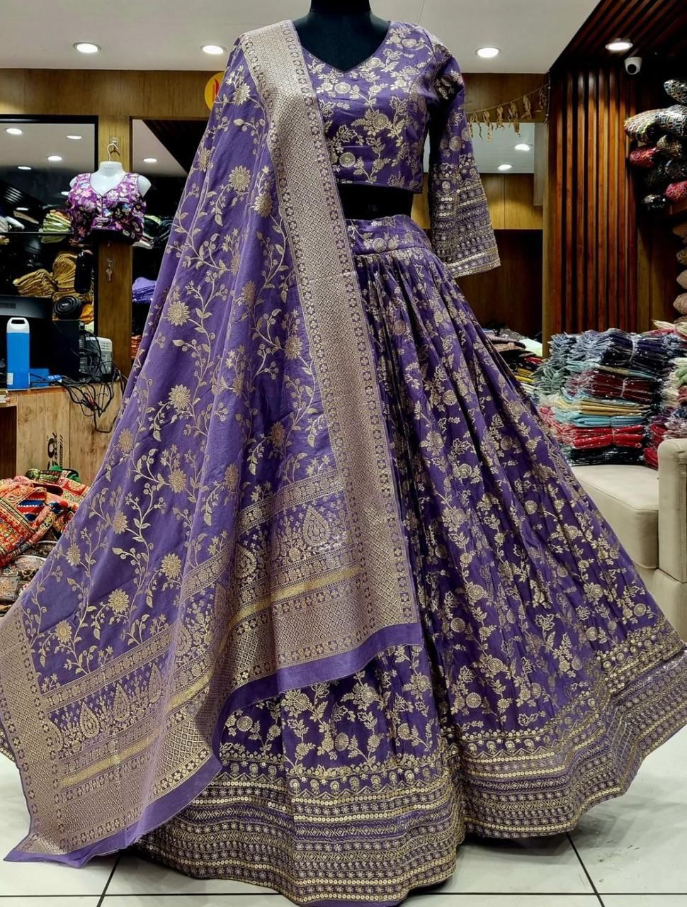 Benarshi  lehenga set