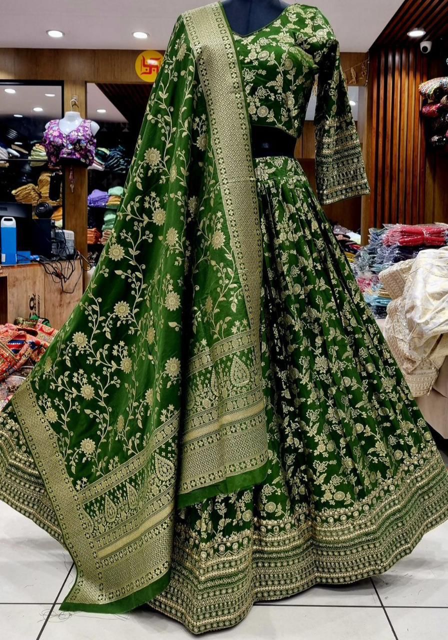 Benarshi  lehenga set