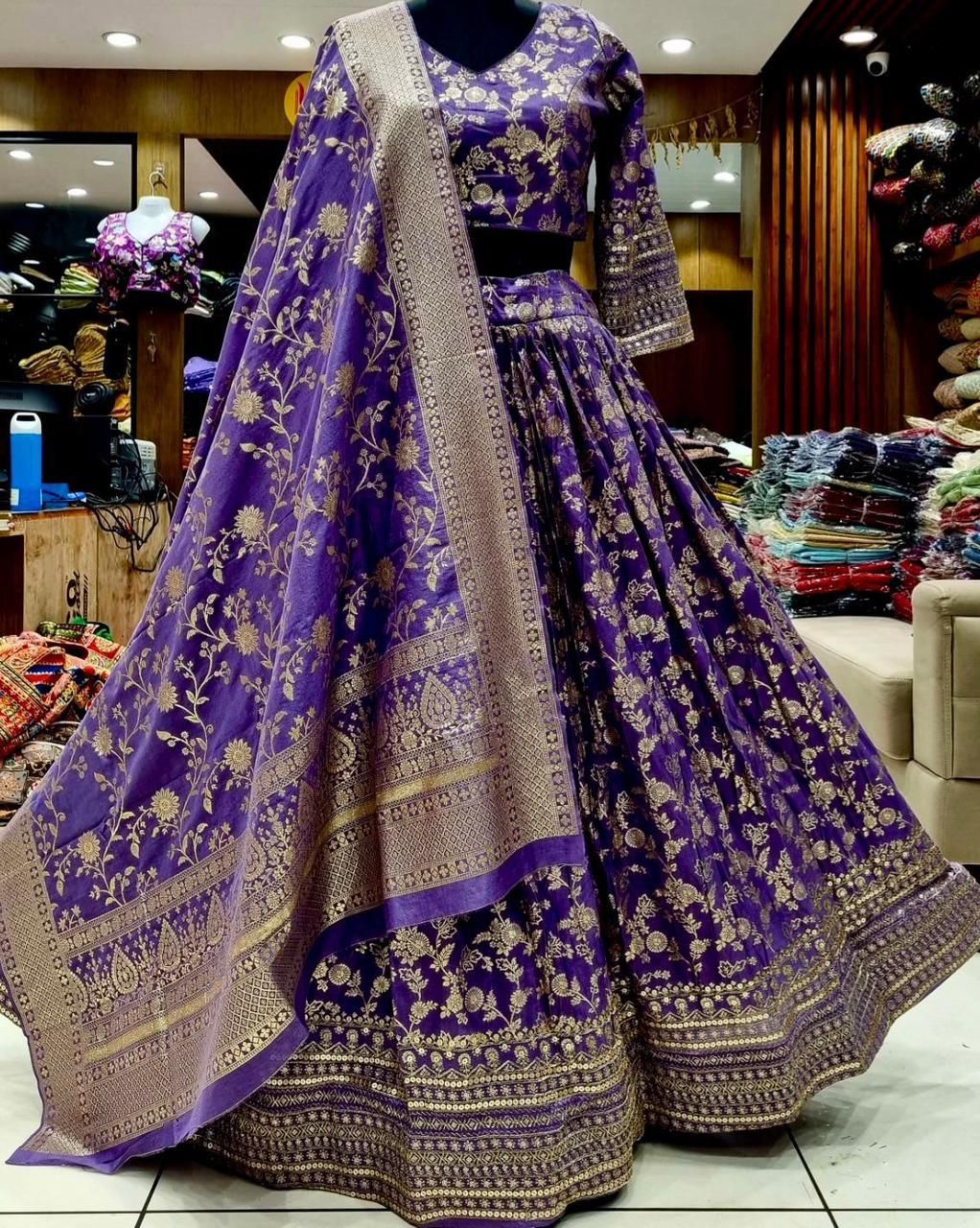 Benarshi  lehenga set